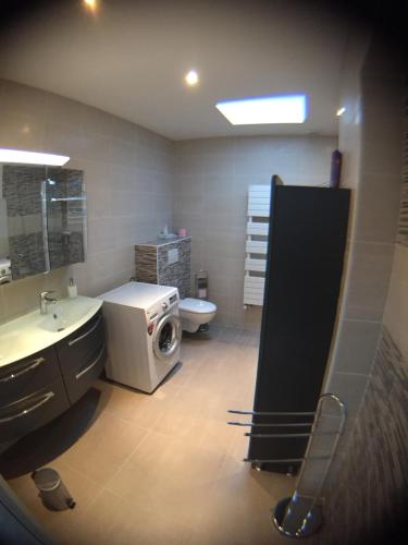 Superbe chambre de charme avec acces privatif in Houilles Superbe chambre de charme avec acces privatif in Houilles
