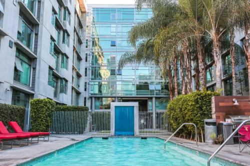 One Lux Stay near LA Live in Los Angeles