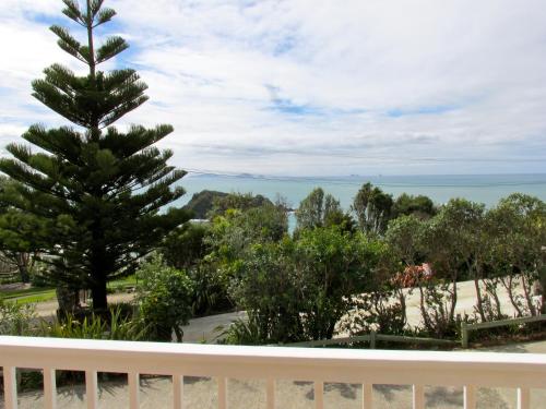 Dolphin Hideaway - Tutukaka Bach in Tutukaka Dolphin Hideaway - Tutukaka Bach in Tutukaka