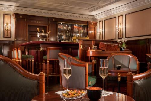 Bar/ Salón, Best Western Premier Grand Hotel Russischer Hof in Weimar Bar/ Salón, Best Western Premier Grand Hotel Russischer Hof in Weimar