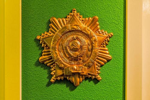 This photo about Old Friends shared on HyHotel.com