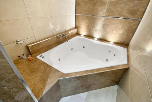 Hotel Nuevo Ostende by bund in 라 페를라 Hotel Nuevo Ostende by bund in 라 페를라