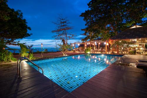 Beach, La Laanta Hideaway Resort in Ba Kantiang Bay Beach, La Laanta Hideaway Resort in Ba Kantiang Bay