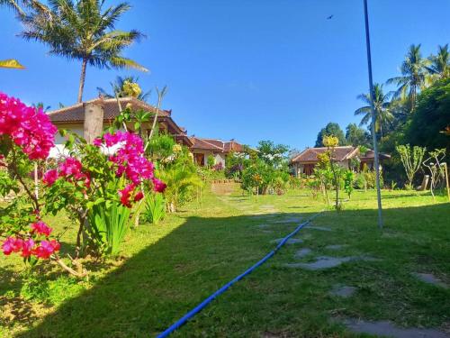 Garden, Bale Sebaya Bungalows in Senaru Garden, Bale Sebaya Bungalows in Senaru