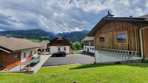Exterior view, Schmiedlehnerhof in Schladming Exterior view, Schmiedlehnerhof in Schladming