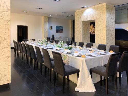 Restaurant, Gran Hotel Don Manuel Atiram Hotels in Caceres Restaurant, Gran Hotel Don Manuel Atiram Hotels in Caceres