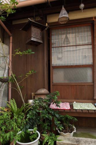 Buddha Guest House Kuchikumano in Tanabe Buddha Guest House Kuchikumano in Tanabe