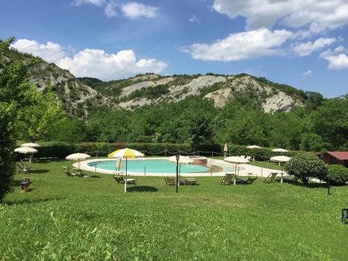 Swimming pool, Property with swimming pool spacious garden private terrace and views in Apecchio Swimming pool, Property with swimming pool spacious garden private terrace and views in Apecchio