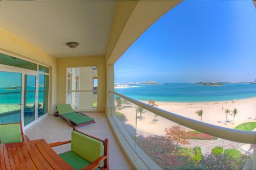 Balcony/terrace, Royal Club Palm Jumeirah in Palm Jumeirah Balcony/terrace, Royal Club Palm Jumeirah in Palm Jumeirah