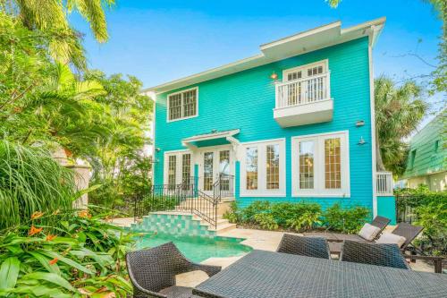 The Key West Cottage