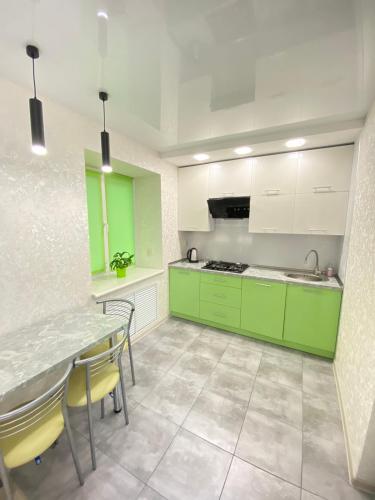 Suite Mira Avenue Center Двухкомнатная Квартира в центре возле ТЦ ЦУМ in Chernihiv Suite Mira Avenue Center Двухкомнатная Квартира в центре возле ТЦ ЦУМ in Chernihiv