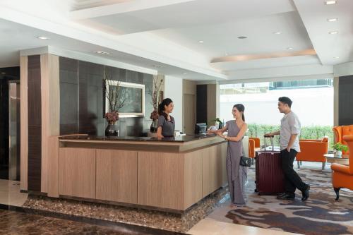 Lobby, Kingston Suites Hotel Bangkok near Phetchaburi MRT Station Lobby, Kingston Suites Hotel Bangkok near Phetchaburi MRT Station