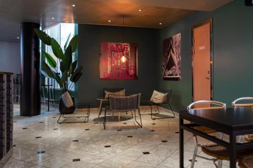 Létesítmények, Cabinn City near Imax Tycho Brahe Planetárium Létesítmények, Cabinn City near Imax Tycho Brahe Planetárium