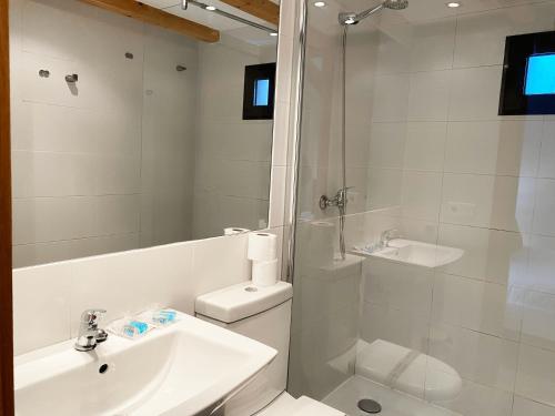 Baño, INSIDEHOME Apartments - Duplex de Javier in Valladolid Baño, INSIDEHOME Apartments - Duplex de Javier in Valladolid