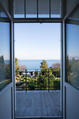 Balkon/teras, Hostel Link in Lovran Balkon/teras, Hostel Link in Lovran