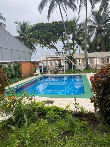 Gallina E Palo Beachfront Hotel in ハコ Gallina E Palo Beachfront Hotel in ハコ