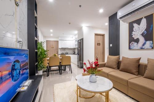 BOM HOMES- VINHOMES OCEAN PARK- SERVICE APARTMENt in Gia Lam BOM HOMES- VINHOMES OCEAN PARK- SERVICE APARTMENt in Gia Lam
