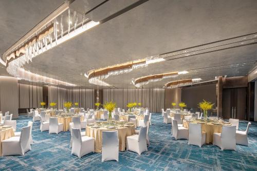 Meeting room / ballrooms, Crowne Plaza Shanghai Hongqiao near Hongqiao Railway Station Meeting room / ballrooms, Crowne Plaza Shanghai Hongqiao near Hongqiao Railway Station