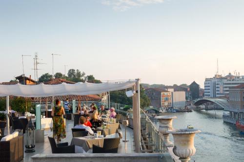 Balcony/terrace, Hotel Carlton on the Grand Canal in Venice Balcony/terrace, Hotel Carlton on the Grand Canal in Venice