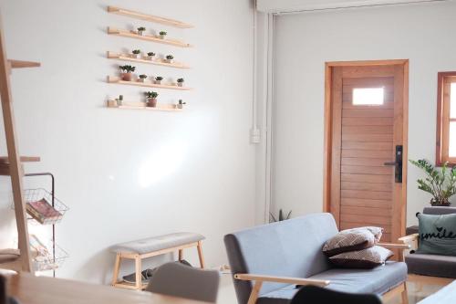 Ma-TaO またお Cafe & hostel in Nai Wiang Ma-TaO またお Cafe & hostel in Nai Wiang