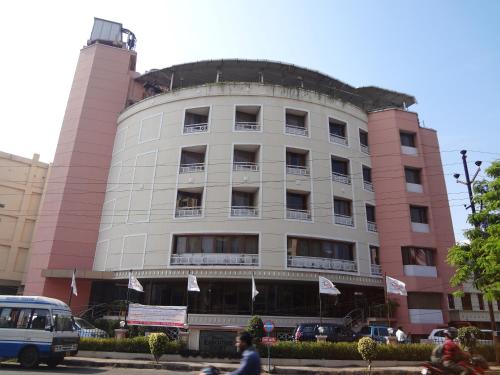 Exterior view, Daspalla Executive Court in Ram Nagar Exterior view, Daspalla Executive Court in Ram Nagar