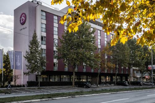مدخل, B Hotels Belgrade in Novi Beograd مدخل, B Hotels Belgrade in Novi Beograd