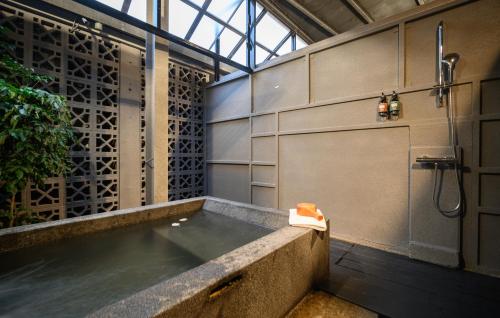 Yunoyado Onsen Hotspring Hotel Deyang in Yilan Yunoyado Onsen Hotspring Hotel Deyang in Yilan