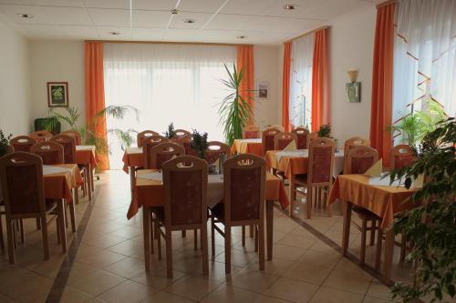 Restaurant, Garni Hotel Villa Tamara in Moravske Toplice Restaurant, Garni Hotel Villa Tamara in Moravske Toplice