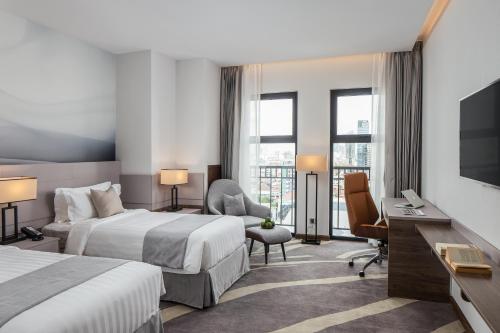 Sensory Park Urban Hotel near Statue of King Father Norodom Sihanouk Sensory Park Urban Hotel near Statue of King Father Norodom Sihanouk