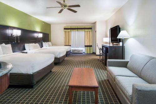 Fasilitas, Clarion Inn & Suites Weatherford South in Weatherford (TX) Fasilitas, Clarion Inn & Suites Weatherford South in Weatherford (TX)