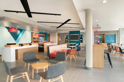 Ételek és italok, AVID HOTELS Columbus Northwest Hilliard By IHG in Délnyugat-Columbus Ételek és italok, AVID HOTELS Columbus Northwest Hilliard By IHG in Délnyugat-Columbus