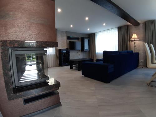 設施, Anas Namas in 布比艾 設施, Anas Namas in 布比艾