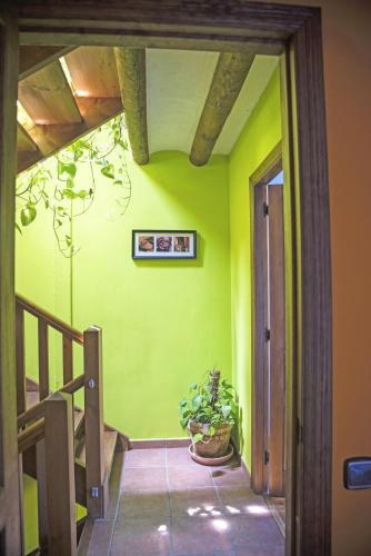 Entrance, 3 bedrooms house with balcony and wifi at Belsierre in Bubal Entrance, 3 bedrooms house with balcony and wifi at Belsierre in Bubal