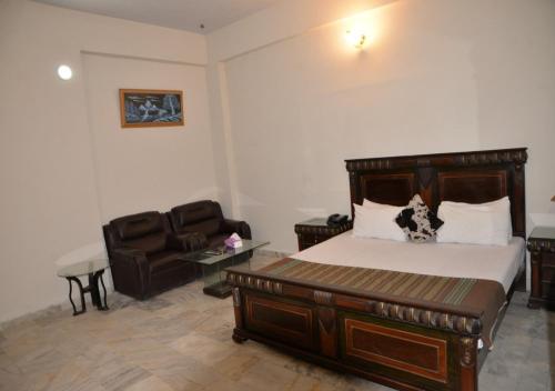 Step inn Hotel Sukkur in Suleman Step inn Hotel Sukkur in Suleman
