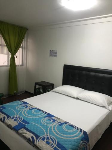 Hostal El Eden Manizales in 马尼萨莱斯 Hostal El Eden Manizales in 马尼萨莱斯