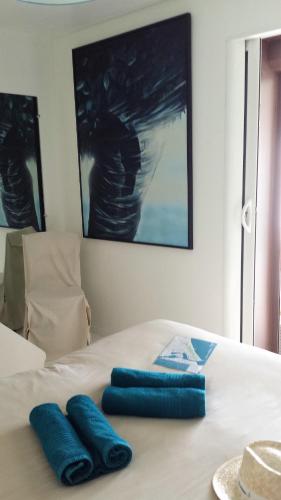 2 chambres privées dans un jardin d'hiver, garage voiture, vélos, motos (2 chambres privees dans un jardin d'hiver, garage voiture, velos, motos) in 圖維爾河畔雅奇 2 chambres privées dans un jardin d'hiver, garage voiture, vélos, motos (2 chambres privees dans un jardin d'hiver, garage voiture, velos, motos) in 圖維爾河畔雅奇