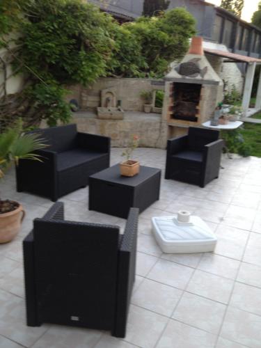 Studio charmant avec piscine privee a Saint-Jean-d'Angely, 40 m² in 聖讓當熱利 Studio charmant avec piscine privee a Saint-Jean-d'Angely, 40 m² in 聖讓當熱利