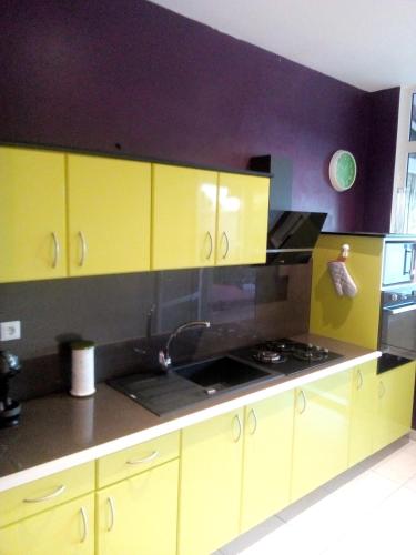 Κουζίνα, Appartement d'une chambre avec vue sur la ville jacuzzi et jardin clos a Le Vauclin a 2 km de la pla in Le Vauclin Κουζίνα, Appartement d'une chambre avec vue sur la ville jacuzzi et jardin clos a Le Vauclin a 2 km de la pla in Le Vauclin