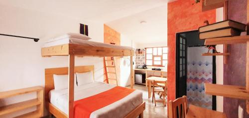 Kukul'ik Studios & Workspace in San Cristobal De Las Casas Kukul'ik Studios & Workspace in San Cristobal De Las Casas