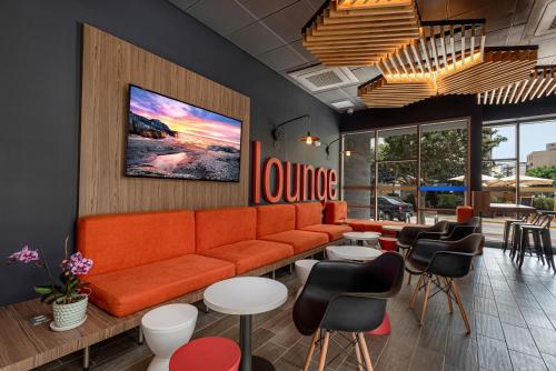 Shared lounge/TV area, ibis Budget Lima Miraflores in Lima Shared lounge/TV area, ibis Budget Lima Miraflores in Lima
