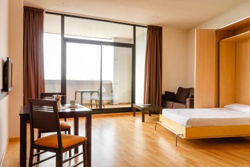 Aparthotel Wellness in Paterna Aparthotel Wellness in Paterna