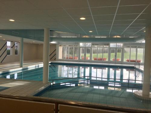 Swimming pool, Appartement De Jutter, Resort Amelander Kaap in Ameland Swimming pool, Appartement De Jutter, Resort Amelander Kaap in Ameland