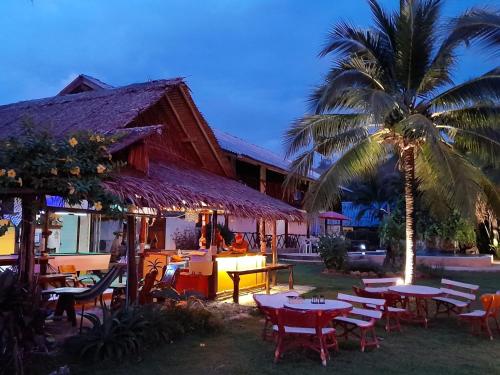 Nightclub, Lam Sai village hotel Koh Yao Noi in Phang Nga Nightclub, Lam Sai village hotel Koh Yao Noi in Phang Nga