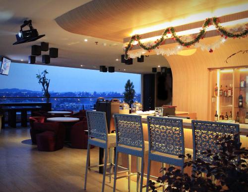 Pub/salon, Biz Hotel Batam in Otok Batam Pub/salon, Biz Hotel Batam in Otok Batam