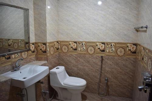 De-Metro Guest House in เลียควัตพาฆะ De-Metro Guest House in เลียควัตพาฆะ