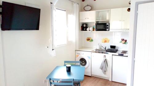 кухня, Charmant Bungalow avec Piscine Partagée à Le Gosier (Charmant Bungalow avec Piscine Partagee a Le Gosier) in Saint-Felix кухня, Charmant Bungalow avec Piscine Partagée à Le Gosier (Charmant Bungalow avec Piscine Partagee a Le Gosier) in Saint-Felix