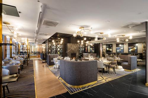 Restaurant, Crowne Plaza Helsinki By IHG in Helsinki Restaurant, Crowne Plaza Helsinki By IHG in Helsinki