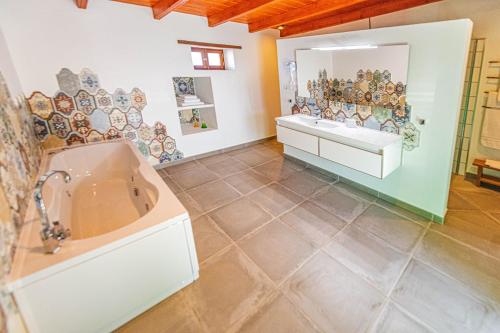 Vruća kupka, Casa Rural La Jicara in Tiscamanita Vruća kupka, Casa Rural La Jicara in Tiscamanita