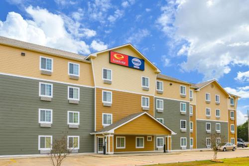 Suburban Extended Stay Hotel in New Orleans