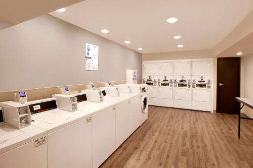 Facilities, WoodSpring Suites Houston 288 South Medical Center in Houston (TX) Facilities, WoodSpring Suites Houston 288 South Medical Center in Houston (TX)